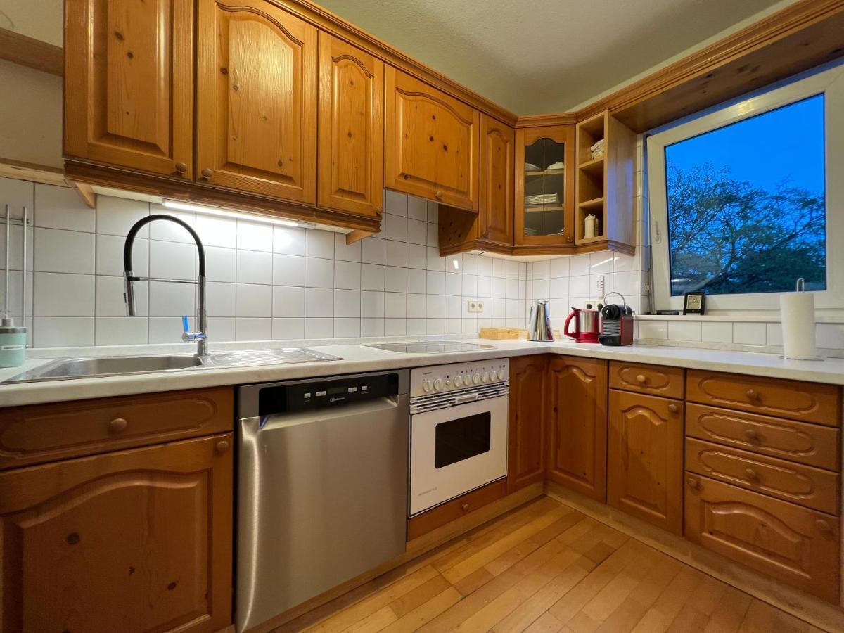Maisonette Penthouse Fuer 8 Personen By Rabe - Free Netflix & Kostenloser Parkplatz & Grosse Terrasse Karlsruhe Ngoại thất bức ảnh