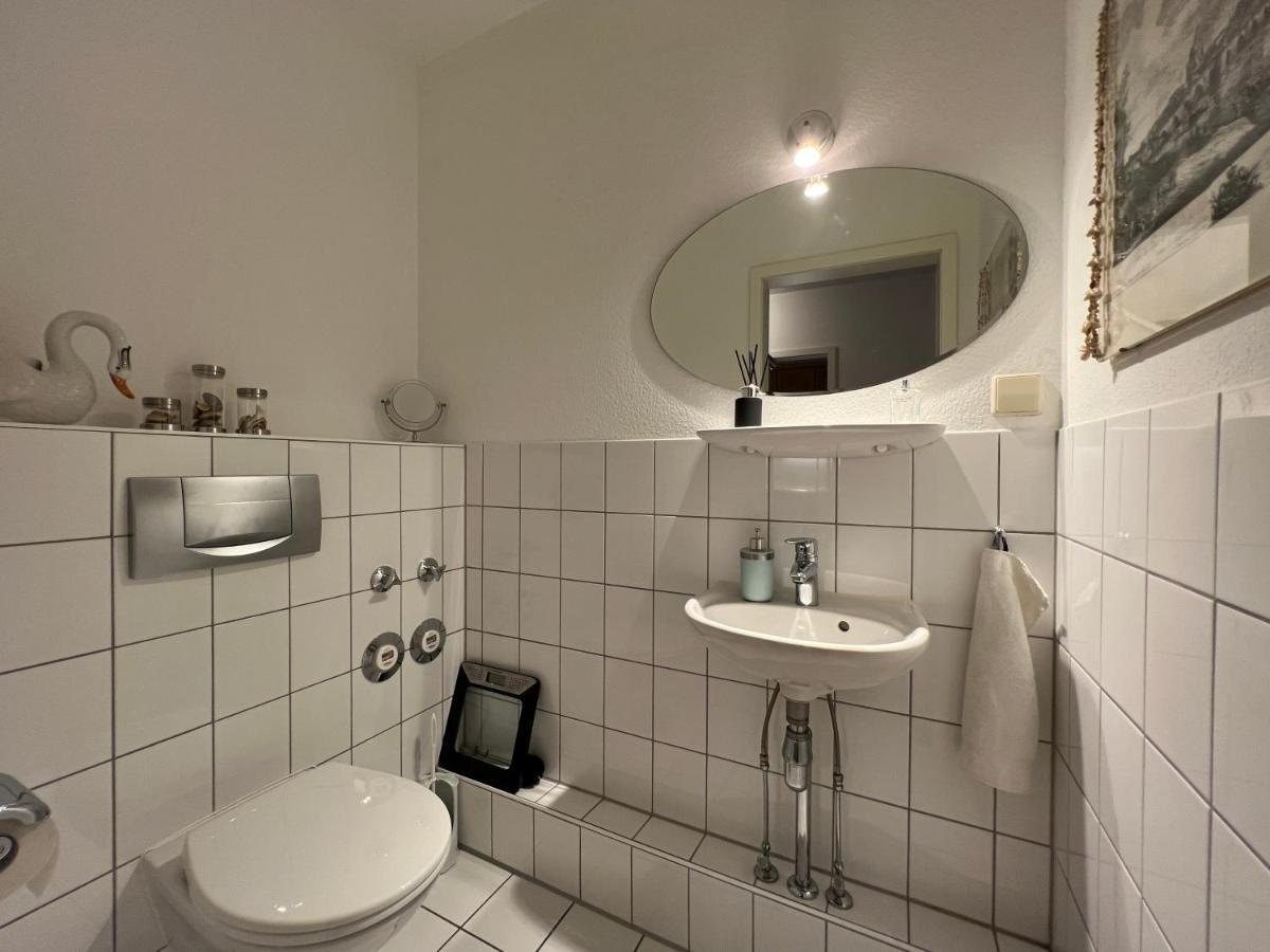 Maisonette Penthouse Fuer 8 Personen By Rabe - Free Netflix & Kostenloser Parkplatz & Grosse Terrasse Karlsruhe Ngoại thất bức ảnh